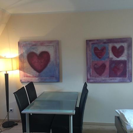 דיסלדורף Barcelona Bed & Breakfast חדר תמונה
