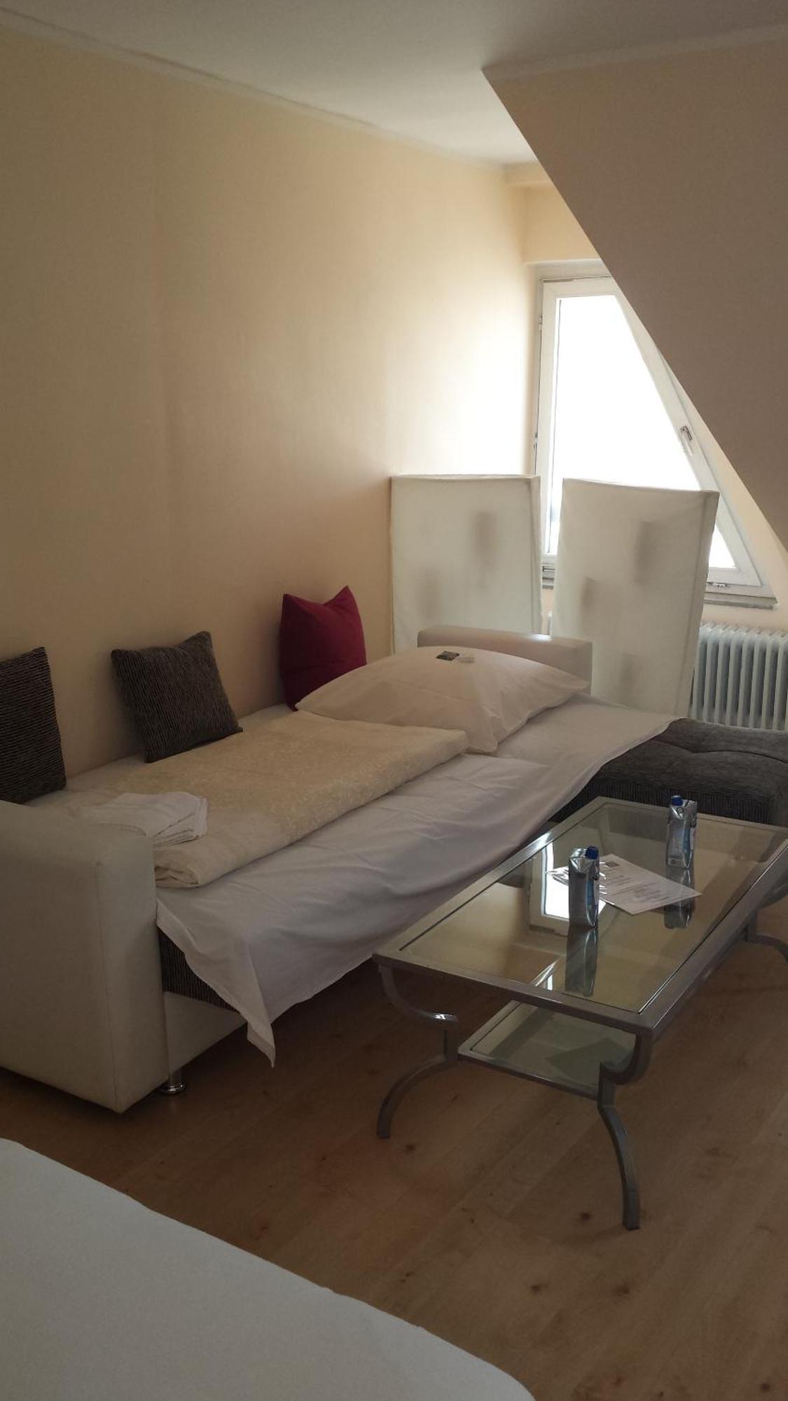 דיסלדורף Barcelona Bed & Breakfast חדר תמונה